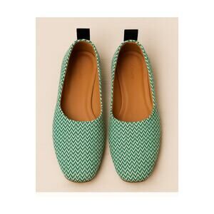 Céline Green White Zigzag Flats – Leather Lined,  Size 10.5-11